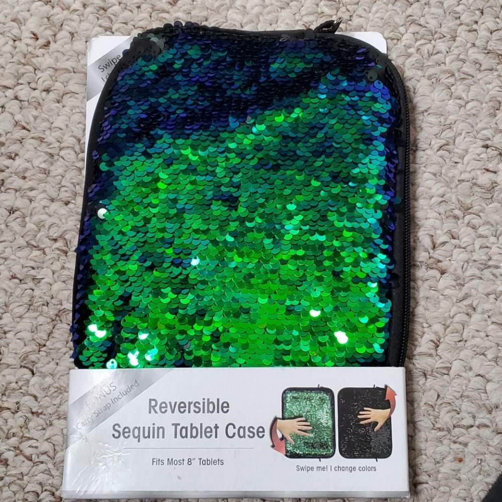8" Sequin tablet case NWT